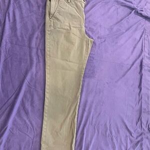 Dockers Men's Khaki Chinos